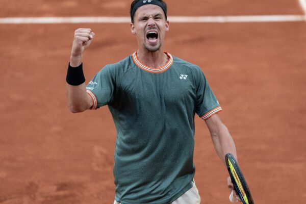 Daniel Altmaier upends Taylor Fritz at French Open