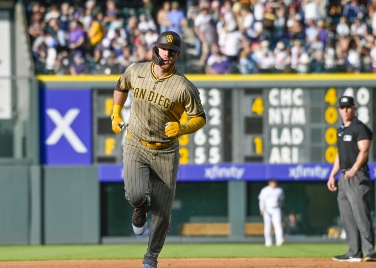 Padres wear out Rockies in 21-run, 24-hit attack