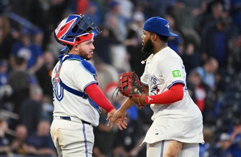 Blue Jays seek to move above .500 in series finale vs. Rays