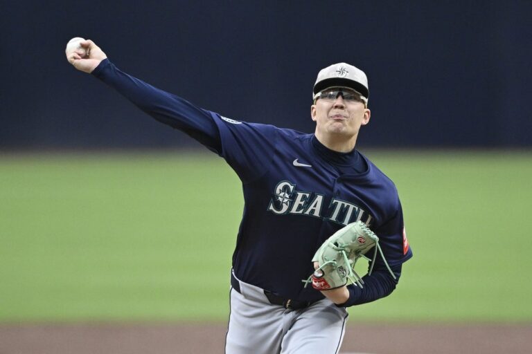 Mariners bring stingy pitching into series finale vs. White Sox