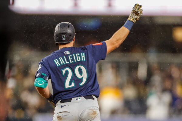 Padres not rolling out the welcome mat for Cal Raleigh, Mariners