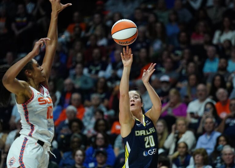 Wings snap long skid in Paige Bueckers’ return to Connecticut