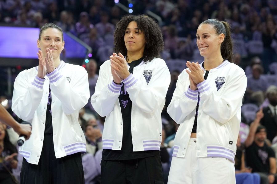 WNBA: Los Angeles Sparks at Golden State Valkyries