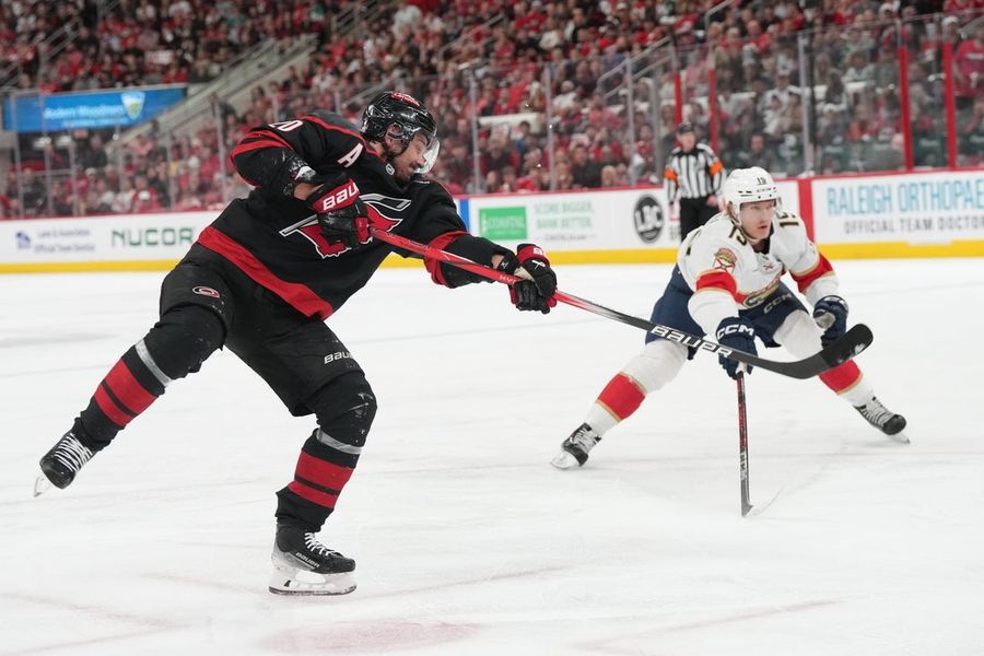 NHL: Stanley Cup Playoffs-Florida Panthers at Carolina Hurricanes