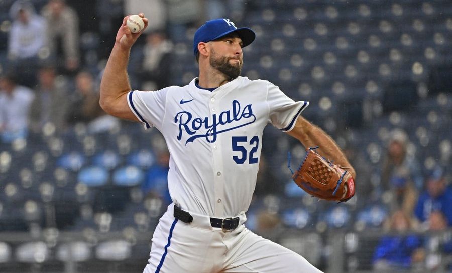 MLB: Chicago White Sox at Kansas City Royals