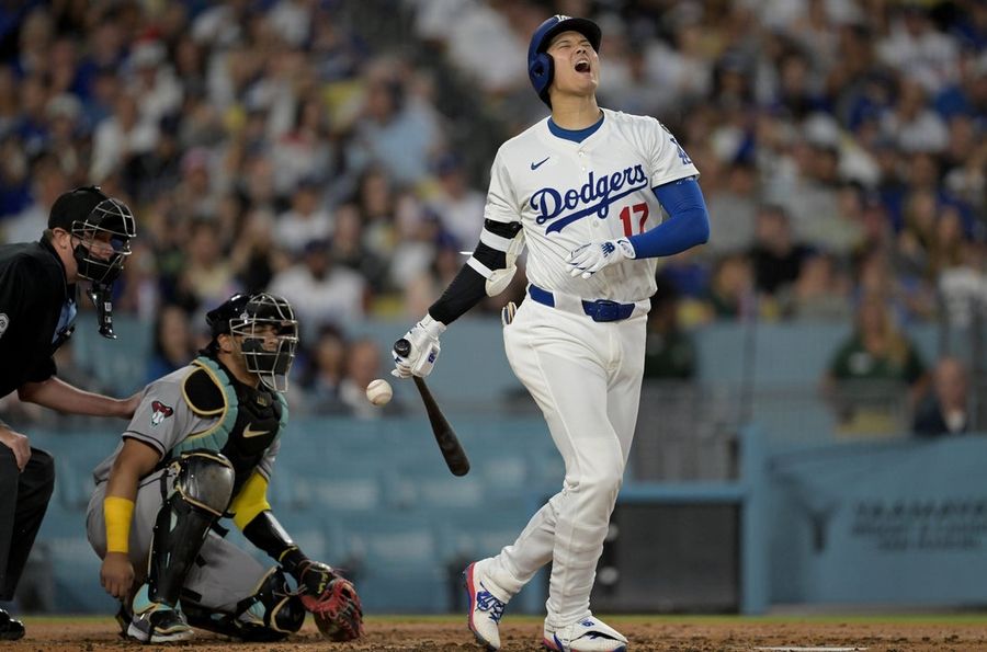MLB: Arizona Diamondbacks at Los Angeles Dodgers