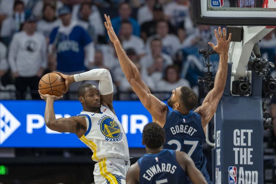 NBA: Playoffs-Golden State Warriors at Minnesota Timberwolves