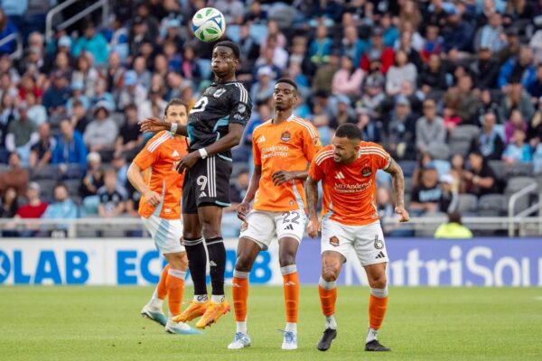 Three quick tallies lift Minnesota over Houston Dynamo