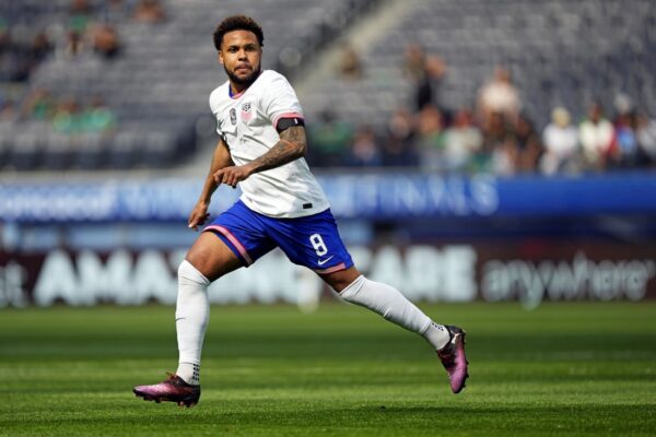 Weston McKennie defends USMNT teammates from criticism