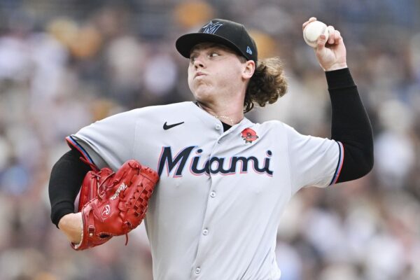 Runs at a premium when Giants, Marlins square off