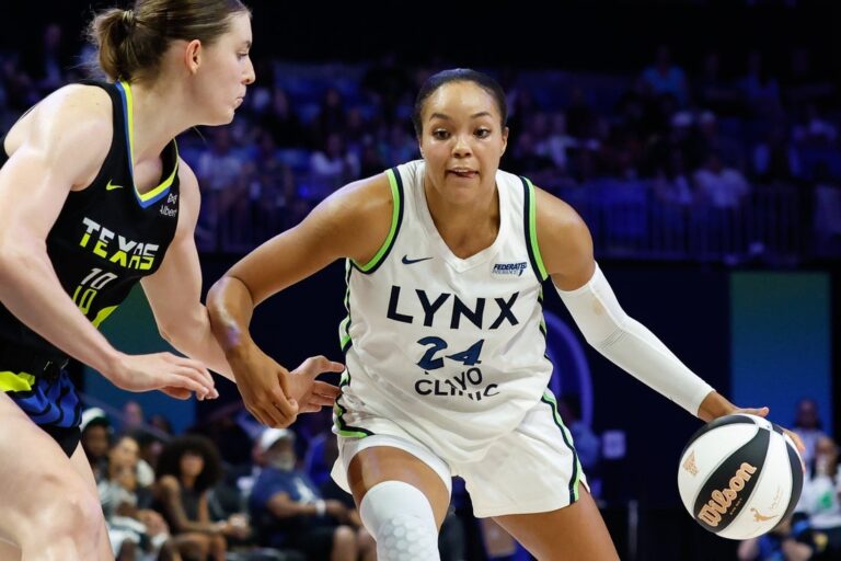 Coming off first loss of season, Lynx host Sparks