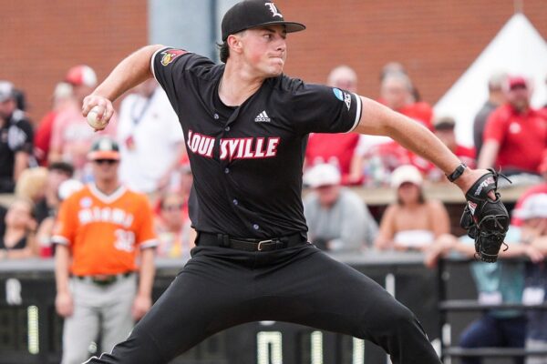 Streaking Chanticleers, newcomer Murray State add underdog vibe to CWS