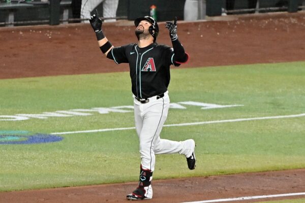 MLB roundup: Eugenio Suarez, D-backs slam Mariners