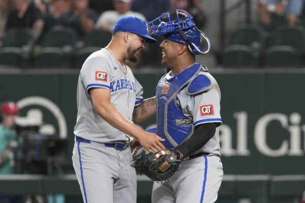 Royals hope they’ve found right mix as they battle Rangers