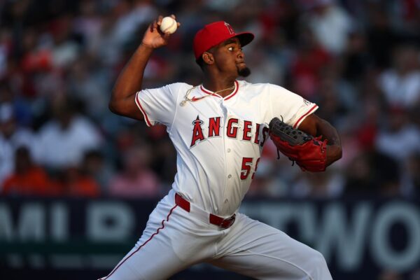 Angels on verge of climbing above .500, open series vs. Nats