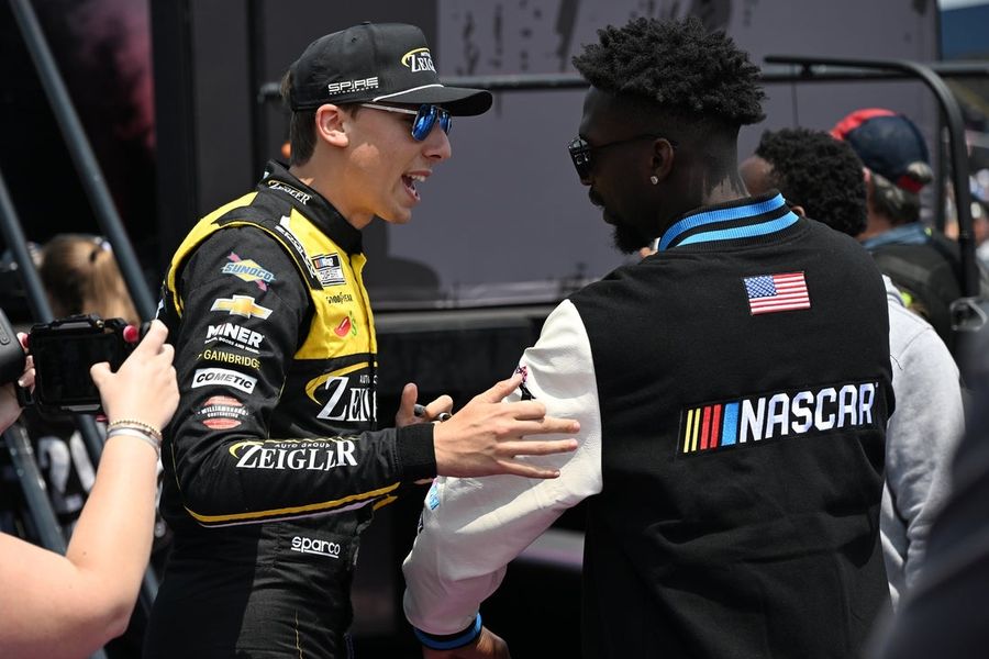 NASCAR: NASCAR Cup Series Race at Michigan