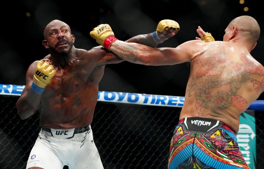 MMA: UFC 307 - Pereira vs Rountree Jr