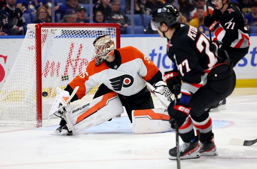 NHL: Philadelphia Flyers at Buffalo Sabres