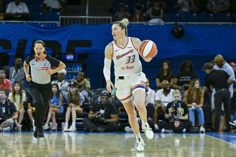WNBA: Phoenix Mercury at Chicago Sky