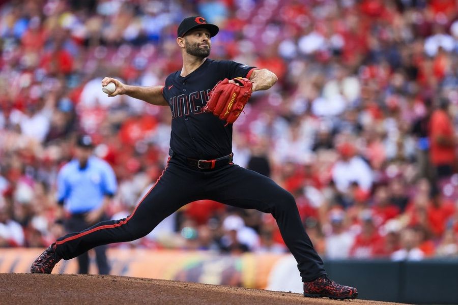 MLB: San Diego Padres at Cincinnati Reds