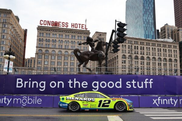 Stubbs: NASCAR values Chicago street race, but will it stay past ’25?