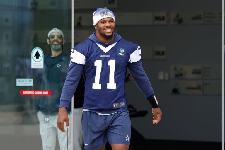 Cowboys LB Micah Parsons: Jerry Jones overcomplicating contract