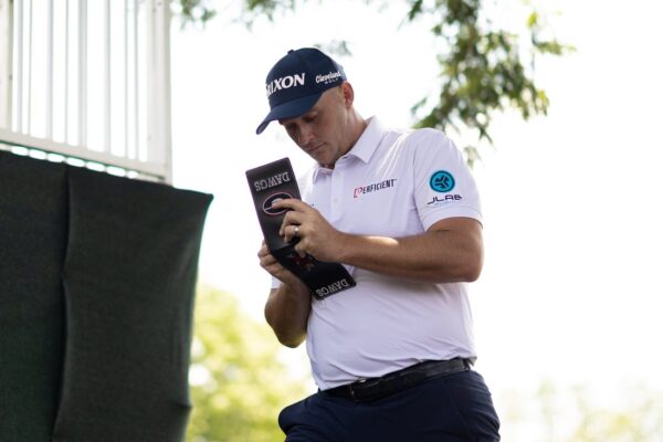 Sepp Straka, long-hitting Jake Knapp part of tie atop Scottish Open