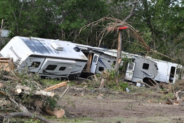 Vikings, Chiefs owners donating to Texas flood recovery efforts