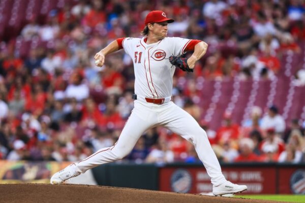 Reds, Nationals look to bounce back from losses