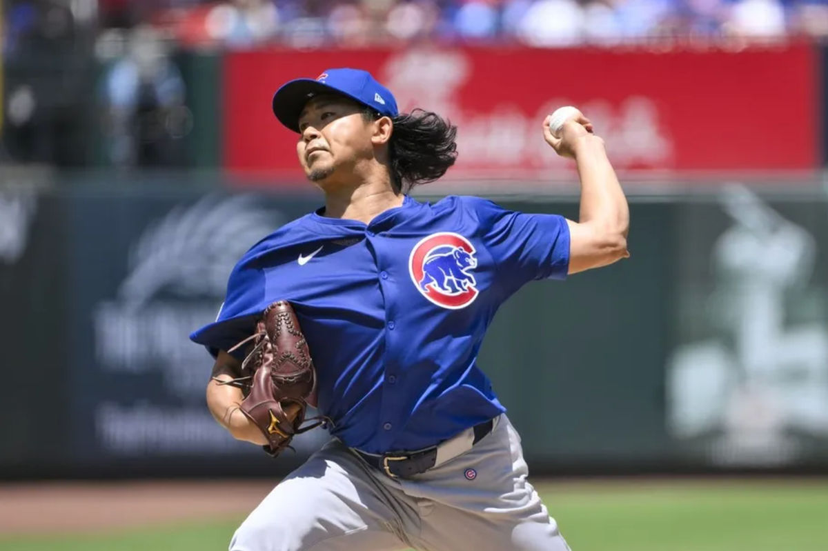 Jun 26, 2025; St. Louis, Missouri, USA; Chicago Cubs starting pitcher Shota Imanaga (18) pitches against the St. Louis Cardinals during the second inning at Busch Stadium. Mandatory Credit: Jeff Curry-Imagn Images