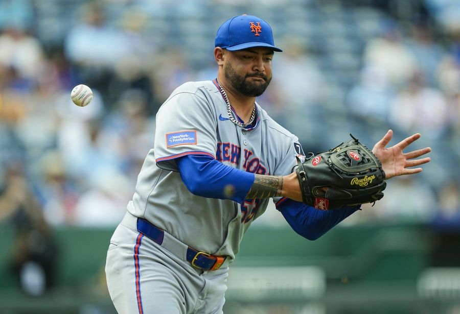 MLB: New York Mets at Kansas City Royals