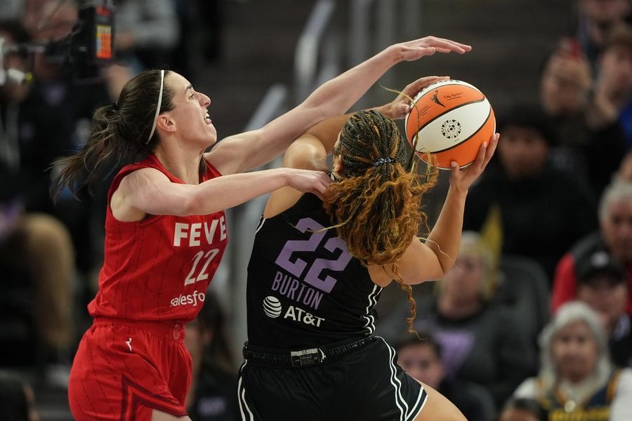 WNBA: Indiana Fever at Golden State Valkyries
