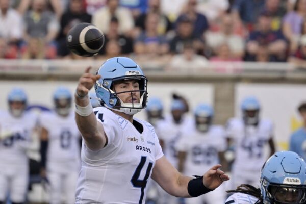 Argonauts go for back-to-back sweep of skidding Blue Bombers