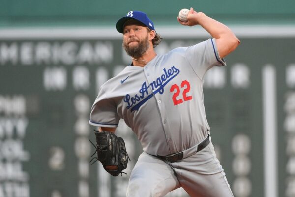 After uneventful deadline, Dodgers visit slumping Rays